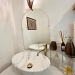 Appt De Charme - 15 Eme דירה